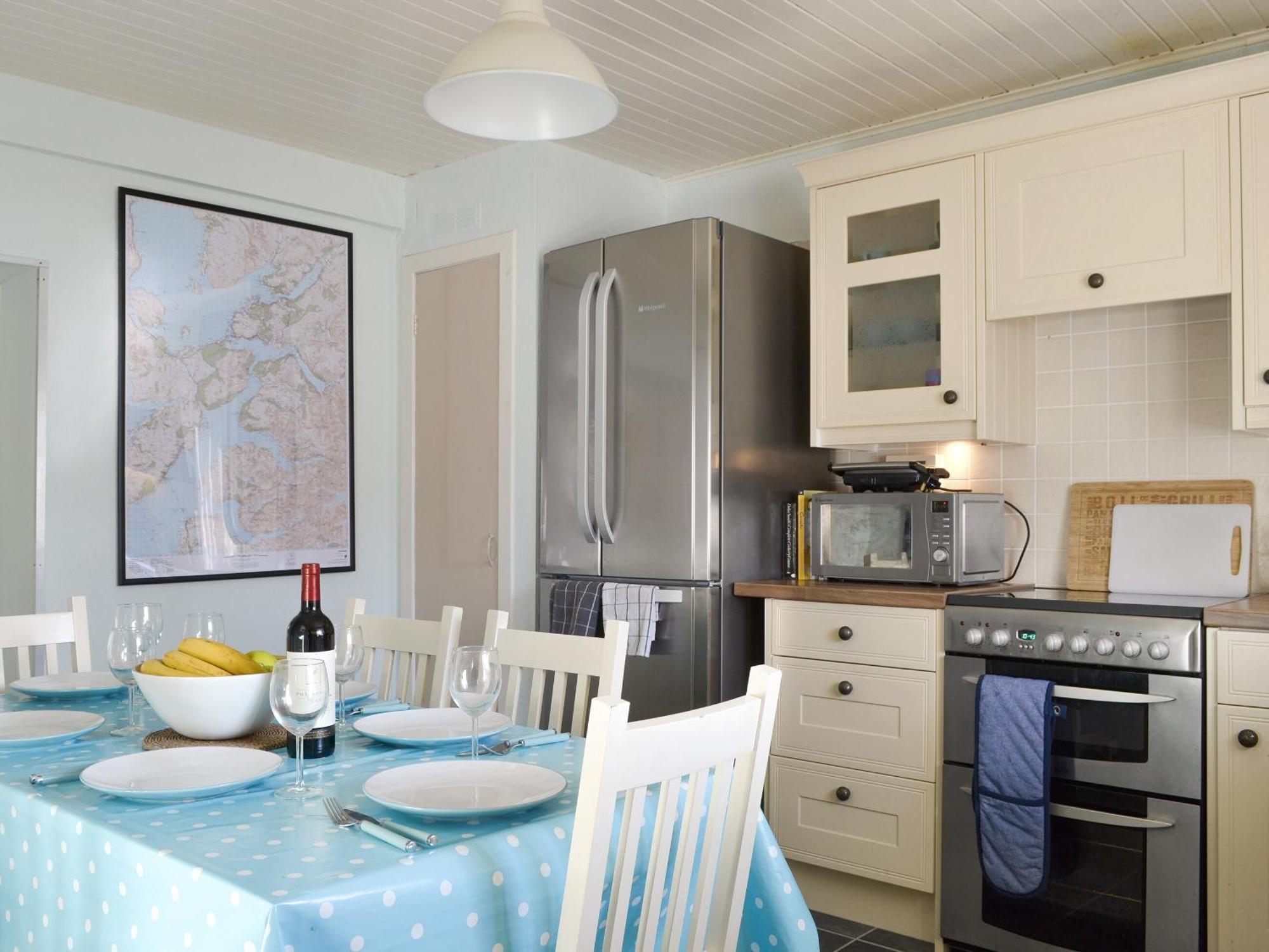 Shore Cottage Arnisdale Εξωτερικό φωτογραφία